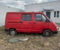 Красный Рено Трафик, объемом двигателя 1.9 л и пробегом 400 тыс. км за 2800 $, фото 1 на Automoto.ua