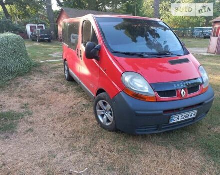 Красный Рено Трафик, объемом двигателя 1.87 л и пробегом 417 тыс. км за 6200 $, фото 2 на Automoto.ua