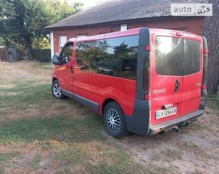 Красный Рено Трафик, объемом двигателя 1.87 л и пробегом 417 тыс. км за 6200 $, фото 1 на Automoto.ua