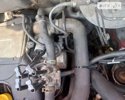 Красный Рено Трафик, объемом двигателя 1.87 л и пробегом 417 тыс. км за 6200 $, фото 13 на Automoto.ua