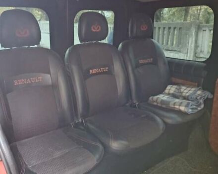 Червоний Рено Трафік, об'ємом двигуна 1.87 л та пробігом 367 тис. км за 6350 $, фото 4 на Automoto.ua