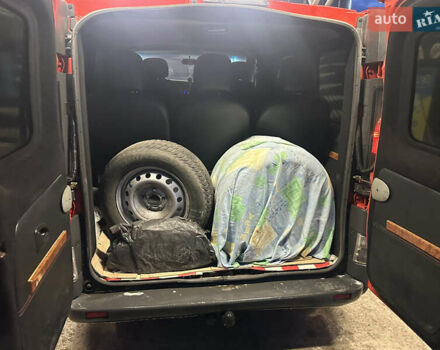 Красный Рено Трафик, объемом двигателя 1.87 л и пробегом 367 тыс. км за 7500 $, фото 11 на Automoto.ua