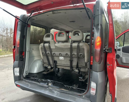 Червоний Рено Трафік, об'ємом двигуна 2.5 л та пробігом 350 тис. км за 7499 $, фото 19 на Automoto.ua