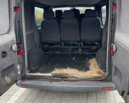 Красный Рено Трафик, объемом двигателя 1.9 л и пробегом 277 тыс. км за 4999 $, фото 21 на Automoto.ua