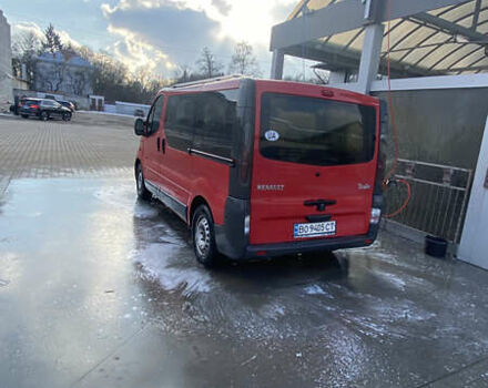 Красный Рено Трафик, объемом двигателя 2.5 л и пробегом 524 тыс. км за 6300 $, фото 3 на Automoto.ua