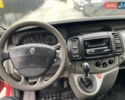 Красный Рено Трафик, объемом двигателя 1.9 л и пробегом 277 тыс. км за 4999 $, фото 23 на Automoto.ua