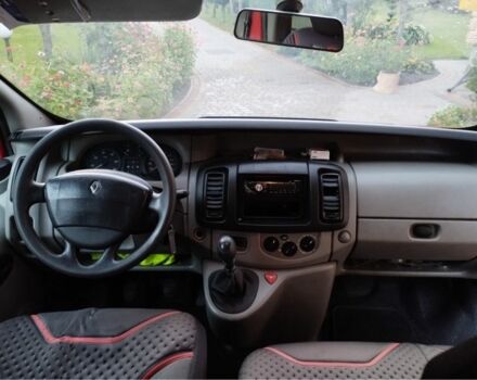 Красный Рено Трафик, объемом двигателя 1.9 л и пробегом 3 тыс. км за 6700 $, фото 6 на Automoto.ua