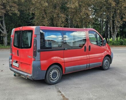 Красный Рено Трафик, объемом двигателя 0 л и пробегом 220 тыс. км за 5500 $, фото 4 на Automoto.ua
