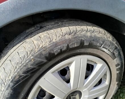 Красный Рено Трафик, объемом двигателя 2.5 л и пробегом 258 тыс. км за 8200 $, фото 9 на Automoto.ua