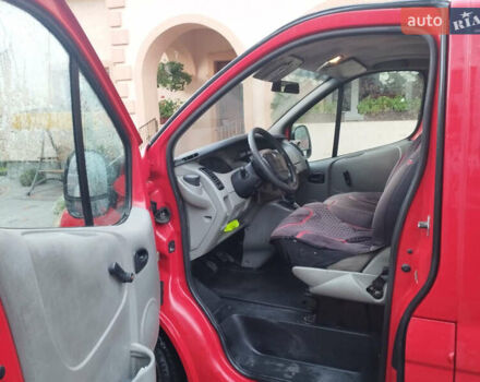 Красный Рено Трафик, объемом двигателя 1.87 л и пробегом 290 тыс. км за 6700 $, фото 10 на Automoto.ua
