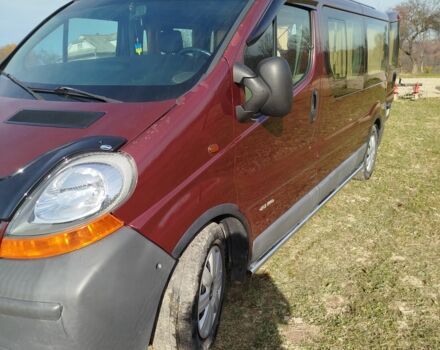 Красный Рено Трафик, объемом двигателя 2.5 л и пробегом 258 тыс. км за 8200 $, фото 3 на Automoto.ua