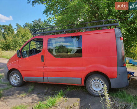 Красный Рено Трафик, объемом двигателя 1.87 л и пробегом 305 тыс. км за 6000 $, фото 2 на Automoto.ua