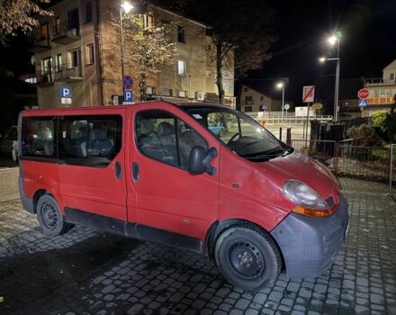 Красный Рено Трафик, объемом двигателя 1.9 л и пробегом 380 тыс. км за 2200 $, фото 1 на Automoto.ua