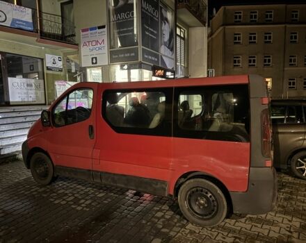 Красный Рено Трафик, объемом двигателя 1.9 л и пробегом 380 тыс. км за 2200 $, фото 3 на Automoto.ua