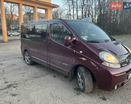 Червоний Рено Трафік, об'ємом двигуна 2.5 л та пробігом 216 тис. км за 8100 $, фото 4 на Automoto.ua