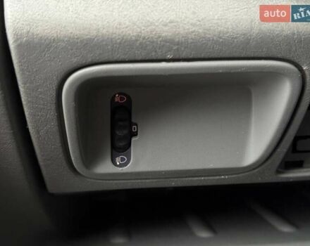 Червоний Рено Трафік, об'ємом двигуна 1.9 л та пробігом 350 тис. км за 7500 $, фото 35 на Automoto.ua