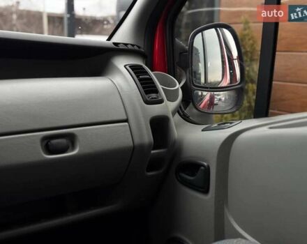 Червоний Рено Трафік, об'ємом двигуна 1.9 л та пробігом 350 тис. км за 7500 $, фото 21 на Automoto.ua