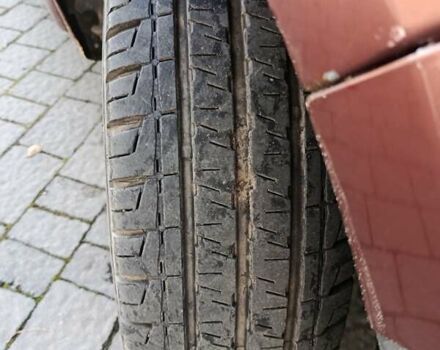 Красный Рено Трафик, объемом двигателя 1.9 л и пробегом 540 тыс. км за 7000 $, фото 4 на Automoto.ua