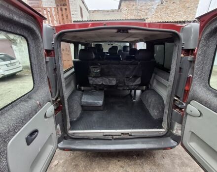 Красный Рено Трафик, объемом двигателя 1.9 л и пробегом 402 тыс. км за 7350 $, фото 4 на Automoto.ua