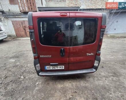 Красный Рено Трафик, объемом двигателя 1.9 л и пробегом 402 тыс. км за 7350 $, фото 14 на Automoto.ua