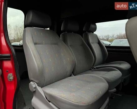 Червоний Рено Трафік, об'ємом двигуна 1.9 л та пробігом 350 тис. км за 7500 $, фото 17 на Automoto.ua