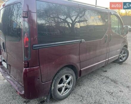 Червоний Рено Трафік, об'ємом двигуна 2.5 л та пробігом 216 тис. км за 8100 $, фото 6 на Automoto.ua