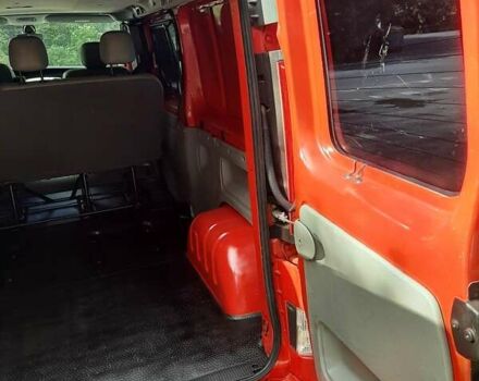 Рено Трафик 2010 в Полтаве на Automoto.ua Красный Рено Трафик, объемом двигателя 2 л и пробегом 269 тыс. км за 10950 $, фото 21 на Automoto.ua