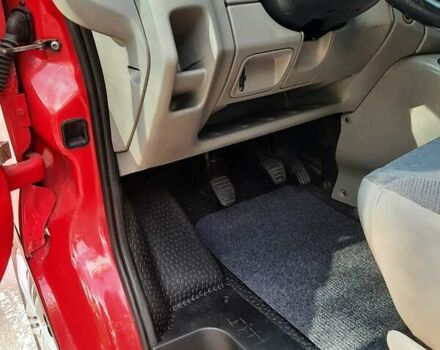 Рено Трафик 2010 в Полтаве на Automoto.ua Красный Рено Трафик, объемом двигателя 2 л и пробегом 269 тыс. км за 10950 $, фото 71 на Automoto.ua