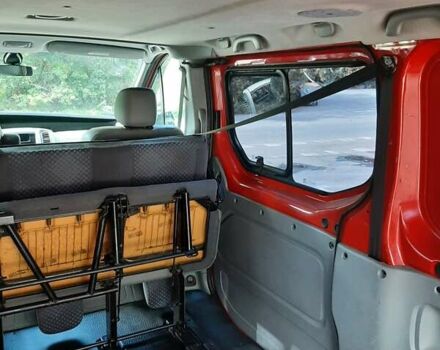 Рено Трафик 2010 в Полтаве на Automoto.ua Красный Рено Трафик, объемом двигателя 2 л и пробегом 269 тыс. км за 10950 $, фото 45 на Automoto.ua