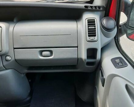 Рено Трафик 2010 в Полтаве на Automoto.ua Красный Рено Трафик, объемом двигателя 2 л и пробегом 269 тыс. км за 10950 $, фото 62 на Automoto.ua