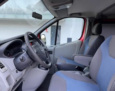 Красный Рено Трафик, объемом двигателя 2 л и пробегом 174 тыс. км за 8100 $, фото 11 на Automoto.ua