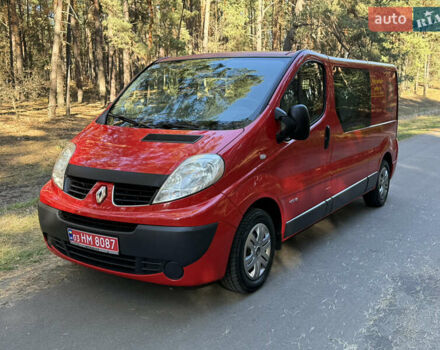 Красный Рено Трафик, объемом двигателя 2 л и пробегом 280 тыс. км за 14800 $, фото 64 на Automoto.ua