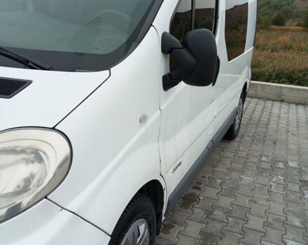 Червоний Рено Трафік, об'ємом двигуна 0.12 л та пробігом 389 тис. км за 7500 $, фото 1 на Automoto.ua