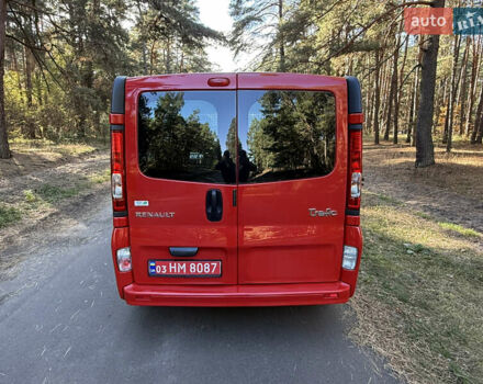 Красный Рено Трафик, объемом двигателя 2 л и пробегом 280 тыс. км за 14800 $, фото 11 на Automoto.ua