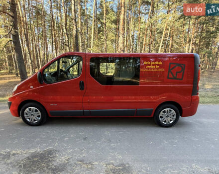 Красный Рено Трафик, объемом двигателя 2 л и пробегом 280 тыс. км за 14800 $, фото 7 на Automoto.ua