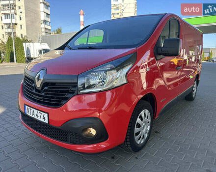 Красный Рено Трафик, объемом двигателя 1.6 л и пробегом 140 тыс. км за 13999 $, фото 12 на Automoto.ua