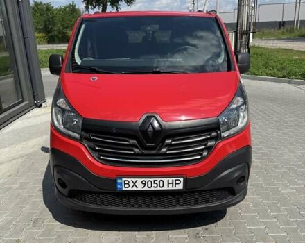Красный Рено Трафик, объемом двигателя 1.6 л и пробегом 290 тыс. км за 16700 $, фото 3 на Automoto.ua