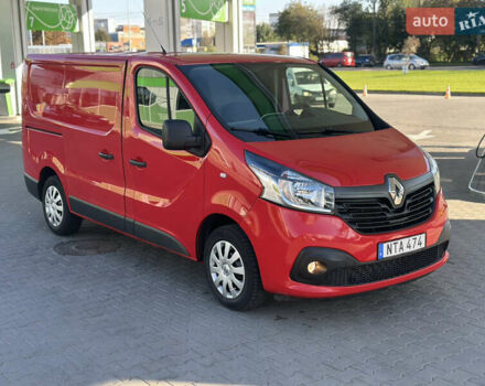 Красный Рено Трафик, объемом двигателя 1.6 л и пробегом 140 тыс. км за 13999 $, фото 5 на Automoto.ua