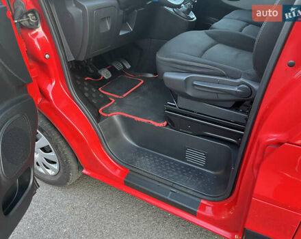 Червоний Рено Трафік, об'ємом двигуна 0 л та пробігом 223 тис. км за 14800 $, фото 36 на Automoto.ua