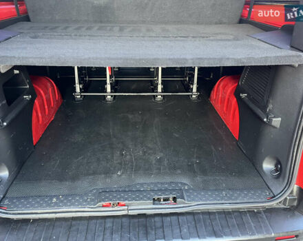 Червоний Рено Трафік, об'ємом двигуна 0 л та пробігом 223 тис. км за 14800 $, фото 31 на Automoto.ua