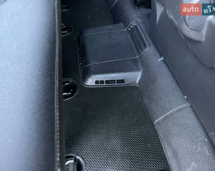 Червоний Рено Трафік, об'ємом двигуна 0 л та пробігом 223 тис. км за 14800 $, фото 24 на Automoto.ua