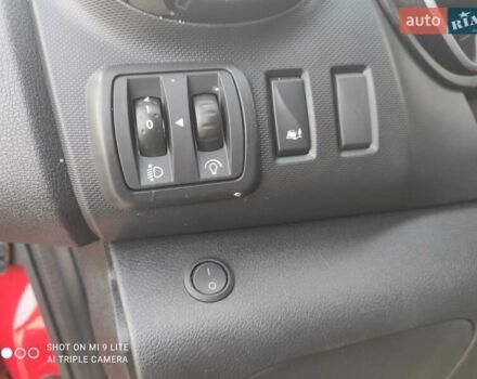 Красный Рено Трафик, объемом двигателя 2 л и пробегом 250 тыс. км за 25500 $, фото 19 на Automoto.ua