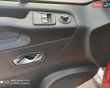 Красный Рено Трафик, объемом двигателя 2 л и пробегом 250 тыс. км за 25500 $, фото 29 на Automoto.ua