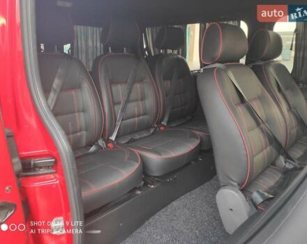 Красный Рено Трафик, объемом двигателя 2 л и пробегом 250 тыс. км за 25500 $, фото 23 на Automoto.ua