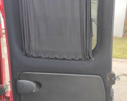 Красный Рено Трафик, объемом двигателя 2 л и пробегом 250 тыс. км за 25500 $, фото 20 на Automoto.ua