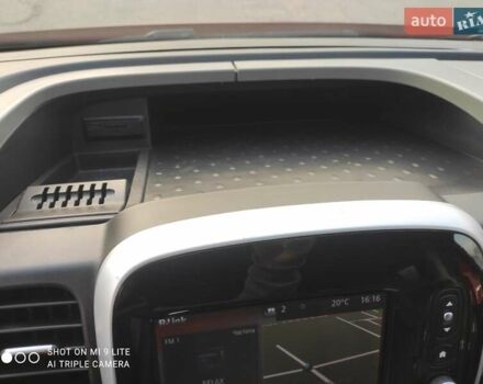 Красный Рено Трафик, объемом двигателя 2 л и пробегом 250 тыс. км за 25500 $, фото 15 на Automoto.ua