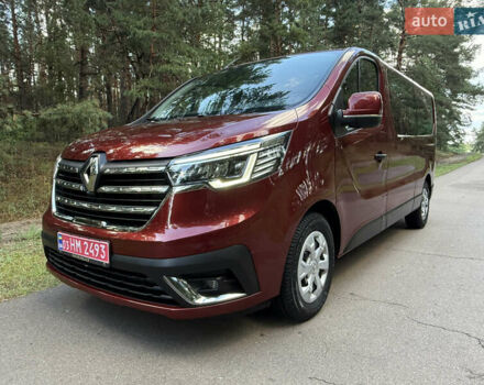 Красный Рено Трафик, объемом двигателя 2 л и пробегом 98 тыс. км за 28800 $, фото 6 на Automoto.ua