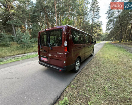 Красный Рено Трафик, объемом двигателя 2 л и пробегом 98 тыс. км за 28800 $, фото 64 на Automoto.ua