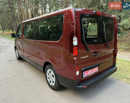 Красный Рено Трафик, объемом двигателя 2 л и пробегом 98 тыс. км за 28800 $, фото 60 на Automoto.ua