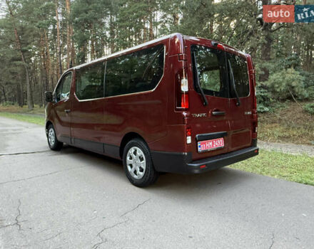 Красный Рено Трафик, объемом двигателя 2 л и пробегом 98 тыс. км за 28800 $, фото 70 на Automoto.ua